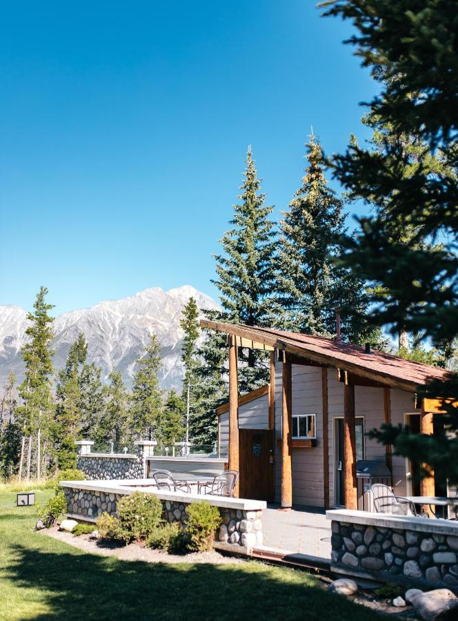 Patricia Lake Bungalows Jasper Luaran gambar