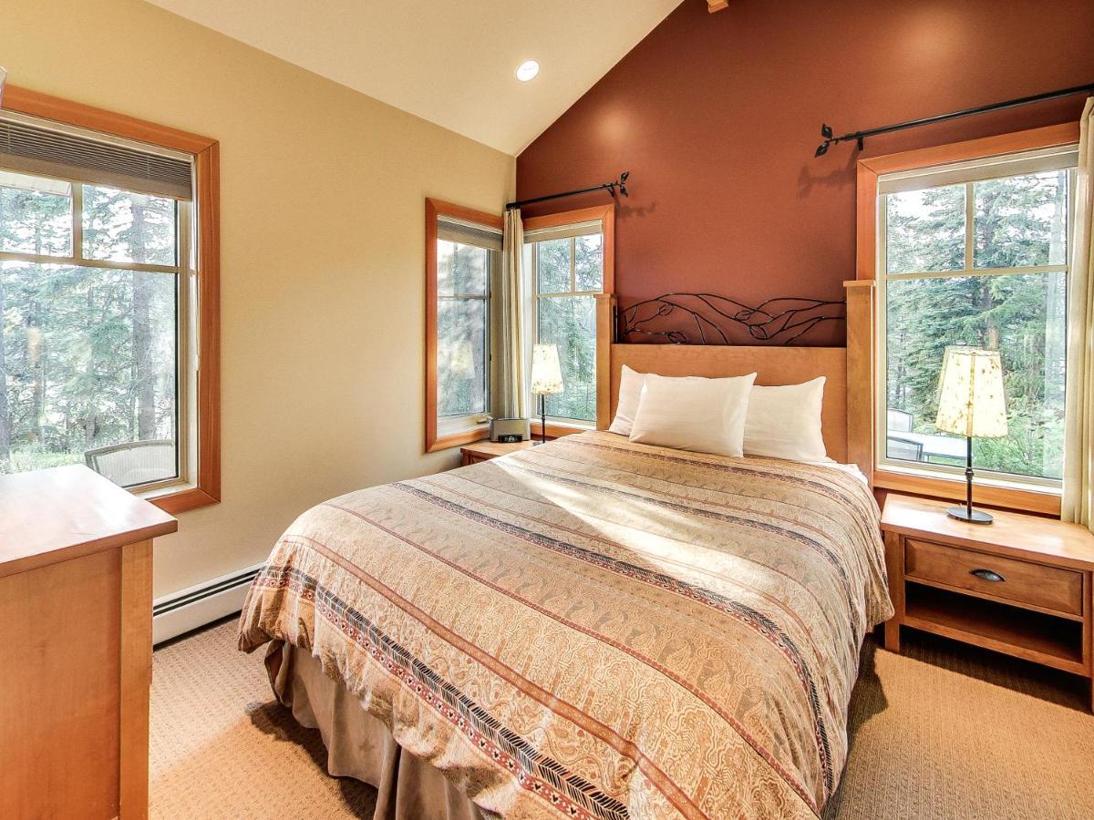 Patricia Lake Bungalows Jasper Luaran gambar