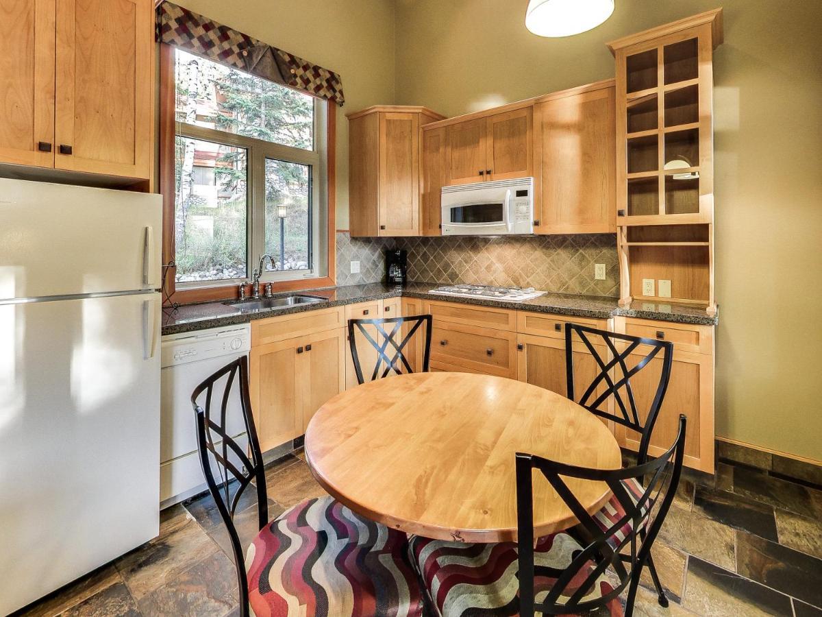 Patricia Lake Bungalows Jasper Luaran gambar